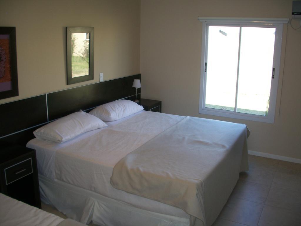 Ls Hotel Salta Bilik gambar